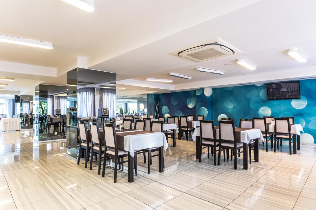 Hotel Ali Baba Humenne Ngoại thất bức ảnh