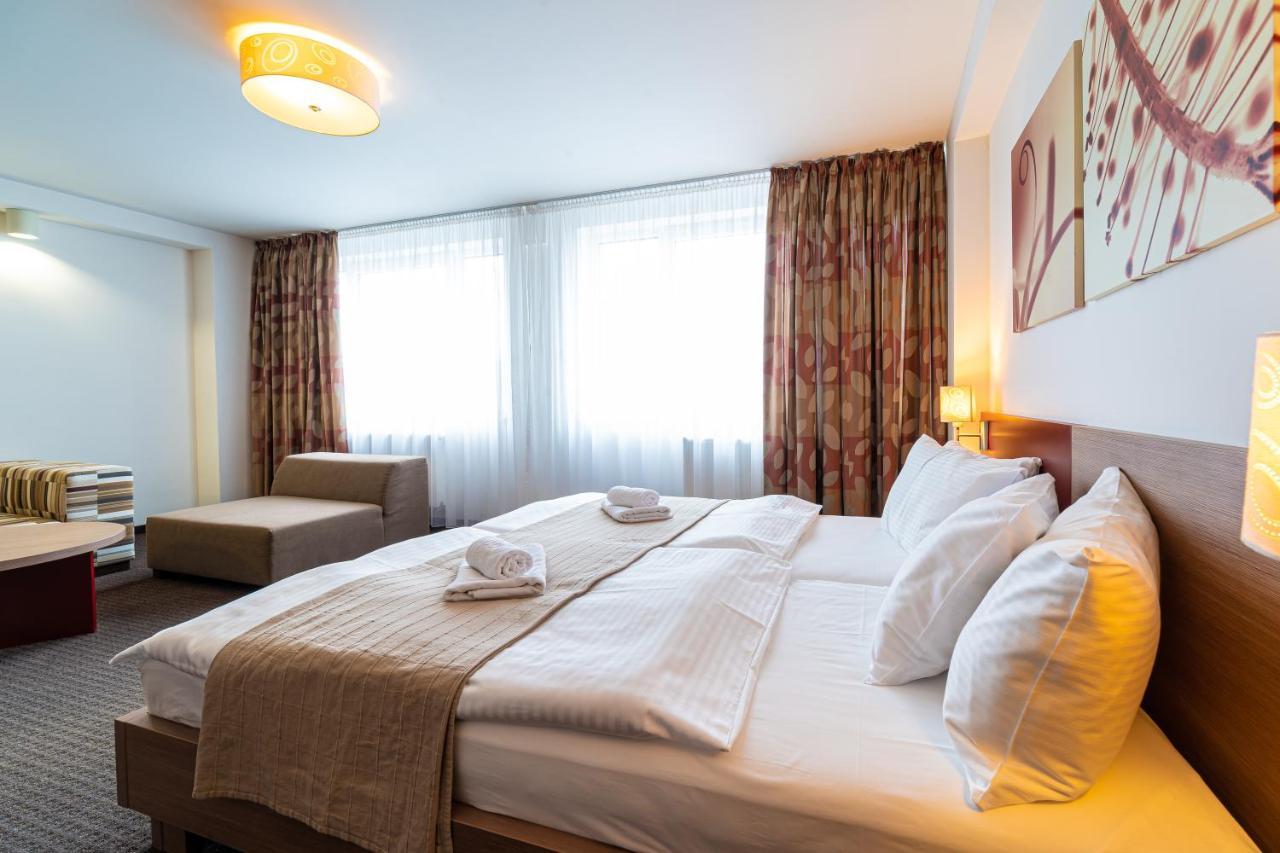 Hotel Ali Baba Humenne Ngoại thất bức ảnh