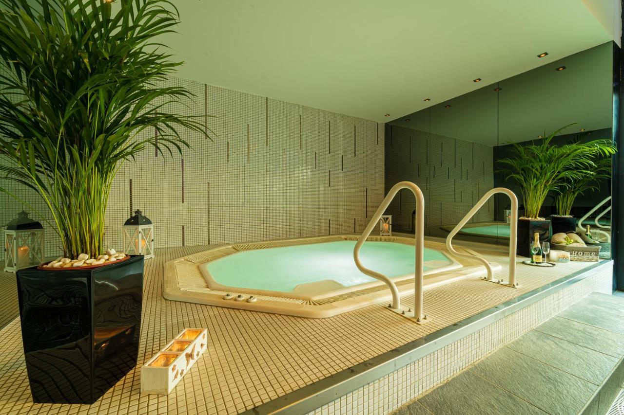 Hotel Ali Baba Humenne Ngoại thất bức ảnh